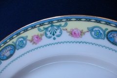 HAAS & CZJZEK-BLACK KNIGHT- CAMBRIDGE- LUNCH/DINNER  PLATE  .....   http://jaapiesfinechinastore.com