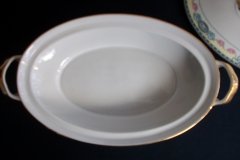HAAS & CZJZEK-BLACK KNIGHT- CAMBRIDGE- OVAL COVERED SERVING BOWL  .....   http://jaapiesfinechinastore.com
