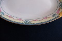 HAAS & CZJZEK-BLACK KNIGHT- CAMBRIDGE- RELISH DISH  .....   http://jaapiesfinechinastore.com