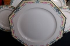 HAAS & CZJZEK-BLACK KNIGHT- CAMBRIDGE- CHOP PLATE  12 5/8"   .....   http://jaapiesfinechinastore.com