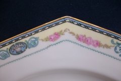 HAAS & CZJZEK-BLACK KNIGHT- CAMBRIDGE- CHOP PLATE  12 5/8"   .....   http://jaapiesfinechinastore.com