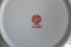 HAAS & CZJZEK-BLACK KNIGHT- CAMBRIDGE- ROUND COVERED SERVING BOWL  .....   http://jaapiesfinechinastore.com