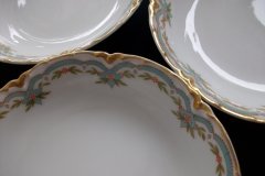 HAVILAND #24241 RIBBON BOW & BOUGH-  BERRY BOWL  .....   http://jaapiesfinechinastore.com