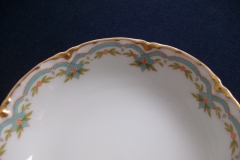 HAVILAND #24241 RIBBON BOW & BOUGH-  BERRY BOWL  .....   https://www.jaapiesfinechinastore.com