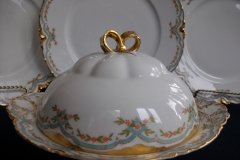 HAVILAND #24241 RIBBON BOW & BOUGH-  COVERED BUTTER DISH  .....   http://jaapiesfinechinastore.com