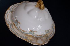 HAVILAND #24241 RIBBON BOW & BOUGH-  COVERED BUTTER DISH  .....   http://jaapiesfinechinastore.com