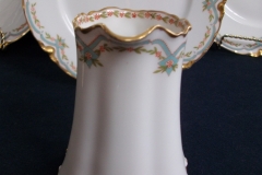 HAVILAND #24241 RIBBON BOW & BOUGH- CREAMER    .....   https://www.jaapiesfinechinastore.com