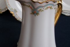 HAVILAND #24241 RIBBON BOW & BOUGH- CREAMER    .....   http://jaapiesfinechinastore.com
