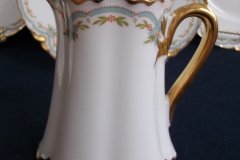 HAVILAND #24241 RIBBON BOW & BOUGH- CREAMER    .....   http://jaapiesfinechinastore.com
