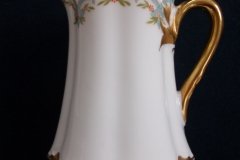 HAVILAND #24241 RIBBON BOW & BOUGH- CREAMER    .....   http://jaapiesfinechinastore.com