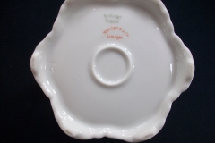 HAVILAND #24241 RIBBON BOW & BOUGH- CREAMER    .....   https://www.jaapiesfinechinastore.com