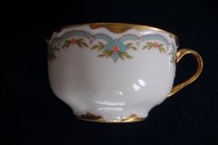 HAVILAND #24241 RIBBON BOW & BOUGH- CUP & SAUCER    .....   http://jaapiesfinechinastore.com
