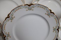 HAVILAND #24241 RIBBON BOW & BOUGH-  DINNER PLATE   .....   http://jaapiesfinechinastore.com