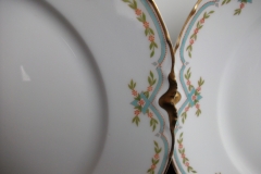 HAVILAND #24241 RIBBON BOW & BOUGH-  DINNER PLATE   .....   https://www.jaapiesfinechinastore.com