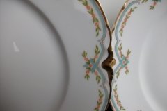 HAVILAND #24241 RIBBON BOW & BOUGH-  DINNER PLATE   .....   http://jaapiesfinechinastore.com