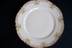 HAVILAND #24241 RIBBON BOW & BOUGH-  DINNER PLATE   .....   http://jaapiesfinechinastore.com