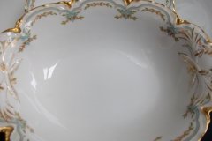 HAVILAND #24241 RIBBON BOW & BOUGH-  OVAL SERVING BOWL  .....   http://jaapiesfinechinastore.com