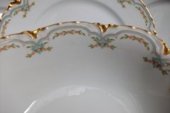 HAVILAND #24241 RIBBON BOW & BOUGH-  OVAL SERVING BOWL  .....   http://jaapiesfinechinastore.com