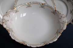 HAVILAND #24241 RIBBON BOW & BOUGH-  ROUND SERVING BOWL  .....   https://www.jaapiesfinechinastore.com