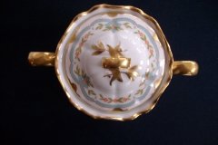 HAVILAND #24241 RIBBON BOW & BOUGH- COVERED SUGAR BOWL    .....   http://jaapiesfinechinastore.com