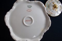 HAVILAND #24241 RIBBON BOW & BOUGH- COVERED SUGAR BOWL    .....   http://jaapiesfinechinastore.com
