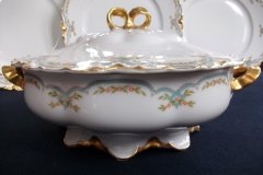 HAVILAND #24241 RIBBON BOW & BOUGH-  COVERED SERVING BOWL  .....   http://jaapiesfinechinastore.com