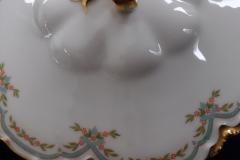 HAVILAND #24241 RIBBON BOW & BOUGH-  COVERED SERVING BOWL  .....   https://www.jaapiesfinechinastore.com