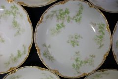 HAVILAND APPLE BLOSSOM SCH 61L-  BERRY BOWL ..... http://jaapiesfinechinastore.com