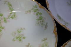 HAVILAND APPLE BLOSSOM SCH 61L-  BERRY BOWL ..... https://www.jaapiesfinechinastore.com