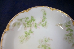 HAVILAND APPLE BLOSSOM SCH 61L-  BERRY BOWL ..... https://www.jaapiesfinechinastore.com