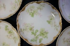 HAVILAND APPLE BLOSSOM SCH 61L-  BUTTER PAT ..... http://jaapiesfinechinastore.com