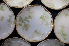 HAVILAND APPLE BLOSSOM SCH 61L-  BUTTER PAT ..... http://jaapiesfinechinastore.com