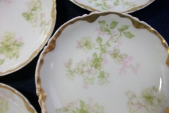 HAVILAND APPLE BLOSSOM SCH 61L-  BUTTER PAT ..... https://www.jaapiesfinechinastore.com