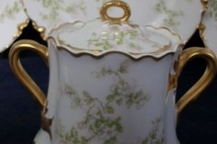 HAVILAND APPLE BLOSSOM SCH 61L- COVERED SUGAR BOWL   .....   http://jaapiesfinechinastore.com