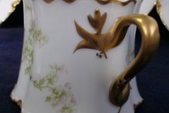 HAVILAND APPLE BLOSSOM SCH 61L- COVERED SUGAR BOWL   .....   http://jaapiesfinechinastore.com