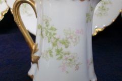HAVILAND APPLE BLOSSOM SCH 61L- CREAMER   .....   http://jaapiesfinechinastore.com