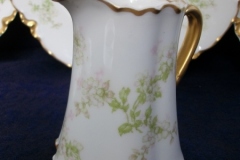 HAVILAND APPLE BLOSSOM SCH 61L- CREAMER   .....   https://www.jaapiesfinechinastore.com