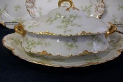 HAVILAND APPLE BLOSSOM SCH 61L- OVAL COVERED SERVING BOWL ..... http://jaapiesfinechinastore.com