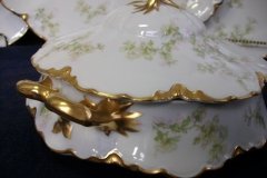 HAVILAND APPLE BLOSSOM SCH 61L-  ROUND COVERED SERVING BOWL ..... http://jaapiesfinechinastore.com