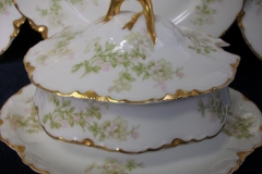 HAVILAND APPLE BLOSSOM SCH 61L-  COVERED GRAVY BOAT WITH ATTACHED UNDERPLATE ..... https://www.jaapiesfinechinastore.com