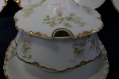 HAVILAND APPLE BLOSSOM SCH 61L-  COVERED GRAVY BOAT WITH ATTACHED UNDERPLATE ..... http://jaapiesfinechinastore.com