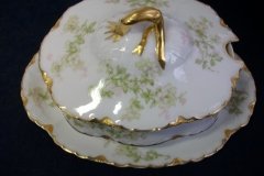 HAVILAND APPLE BLOSSOM SCH 61L-  COVERED GRAVY BOAT WITH ATTACHED UNDERPLATE ..... http://jaapiesfinechinastore.com