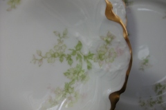 HAVILAND APPLE BLOSSOM SCH 61L- OVAL SERVING PLATTER 13 5/8 ..... https://www.jaapiesfinechinastore.com