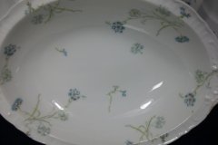 HAVILAND BLUE CORNFLOWER-  OVAL SERVING BOWL 9 7/8"  ..... http://jaapiesfinechinastore.com