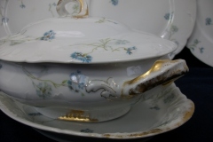 HAVILAND BLUE CORNFLOWER- COVERED SERVING BOWL #1 ..... https://www.jaapiesfinechinastore.com