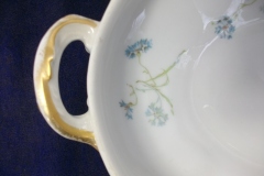 HAVILAND BLUE CORNFLOWER- COVERED SERVING BOWL #1 ..... https://www.jaapiesfinechinastore.com