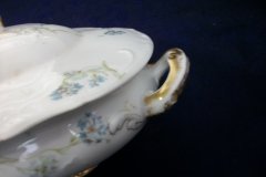 HAVILAND BLUE CORNFLOWER- COVERED SERVING BOWL #1 ..... http://jaapiesfinechinastore.com