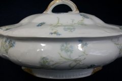 HAVILAND BLUE CORNFLOWER- COVERED SERVING BOWL #1 ..... http://jaapiesfinechinastore.com