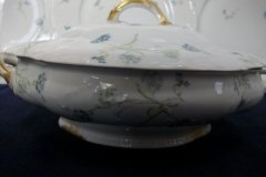 HAVILAND BLUE CORNFLOWER- COVERED SERVING BOWL #2 ..... http://jaapiesfinechinastore.com