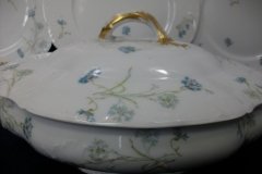 HAVILAND BLUE CORNFLOWER- COVERED SERVING BOWL #2 ..... http://jaapiesfinechinastore.com